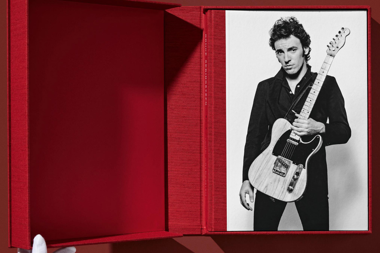 Bruce Springsteen & the E Street Band - Darkness at the Edge of Town