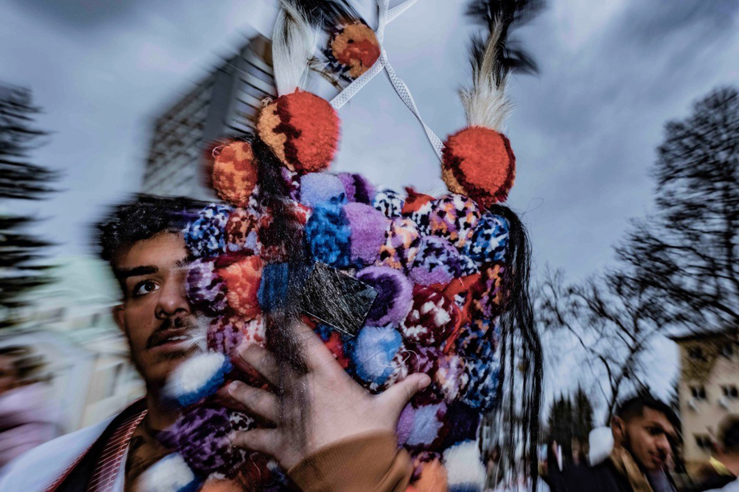 Surva Festival: Ένα Photo Story του Τάσσου Βρετού από την καρναβαλική γιορτή στη Βουλγαρία