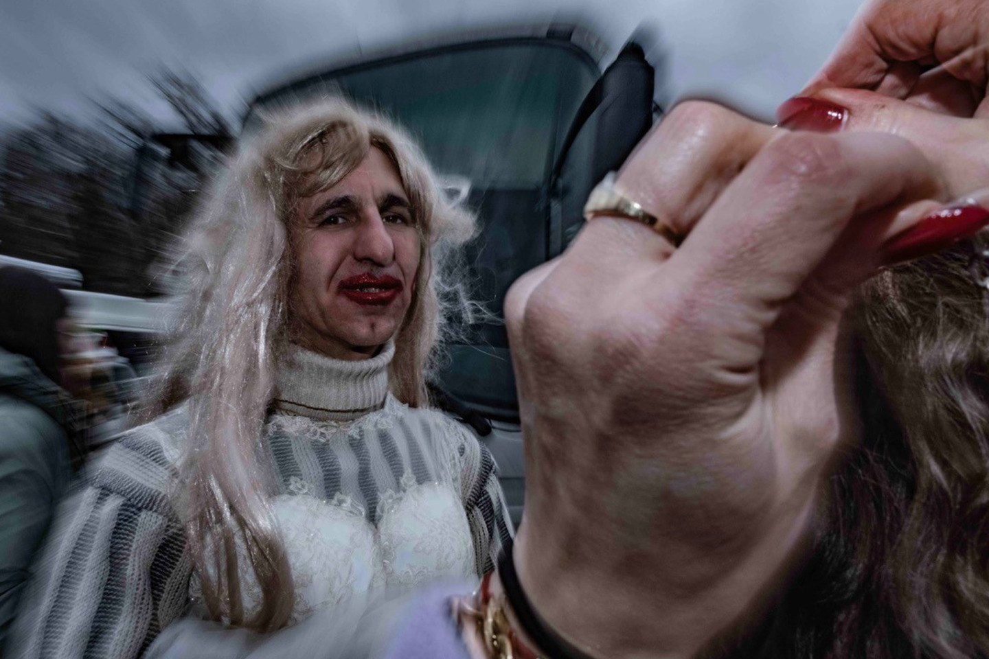 Surva Festival: Ένα Photo Story του Τάσσου Βρετού από την καρναβαλική γιορτή στη Βουλγαρία