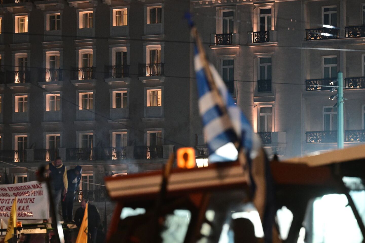  Τα τρακτέρ κατέκλυσαν το κέντρο της Αθήνας