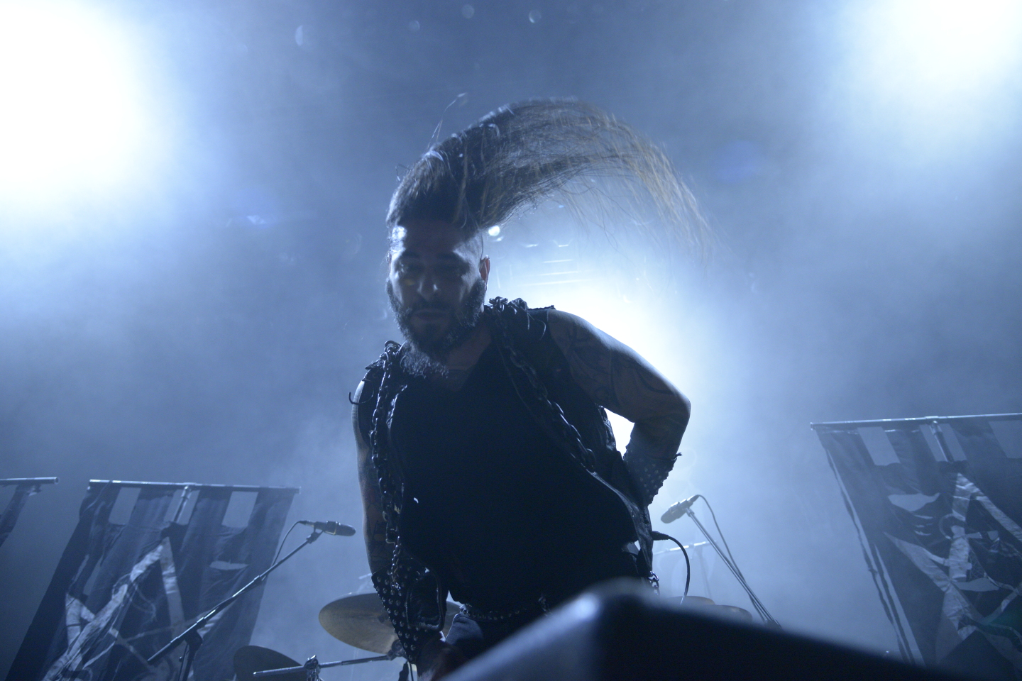 Emperor: Ανταπόκριση από τη sold out συναυλία του νορβηγικού black metal συγκροτήματος στην Αθήνα, στο Floyd