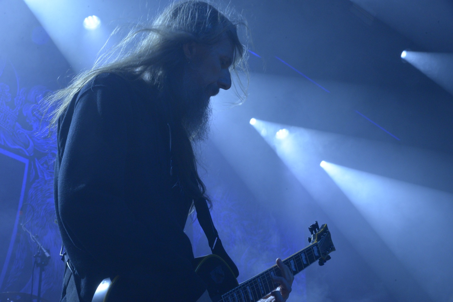 Emperor: Ανταπόκριση από τη sold out συναυλία του νορβηγικού black metal συγκροτήματος στην Αθήνα, στο Floyd