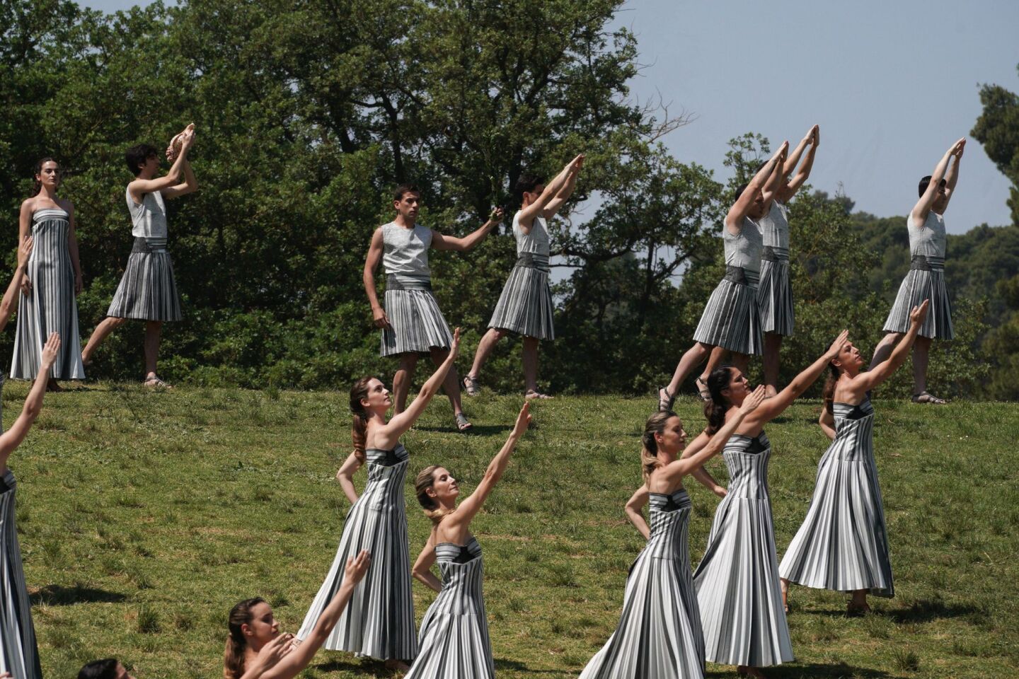 Τον Χορό των Ιερειών και των Κούρων δημιούργησε και σκηνοθέτησε η Χορογράφος Αρτεμις Ιγνατίου