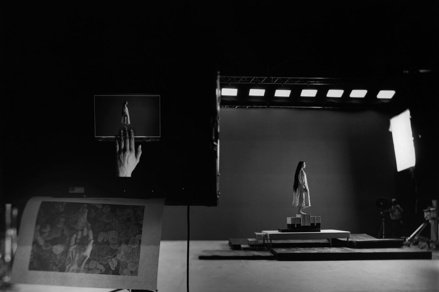 Γιώργος Λάνθιμος, «Dear God, the Parthenon is still broken»