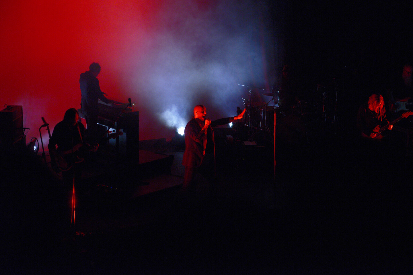 Sivert Høyem: Ανταπόκριση από τη συναυλία στο Floyd σε 30 εικόνες του φωτογράφου Πέτρου Νικόλτσου