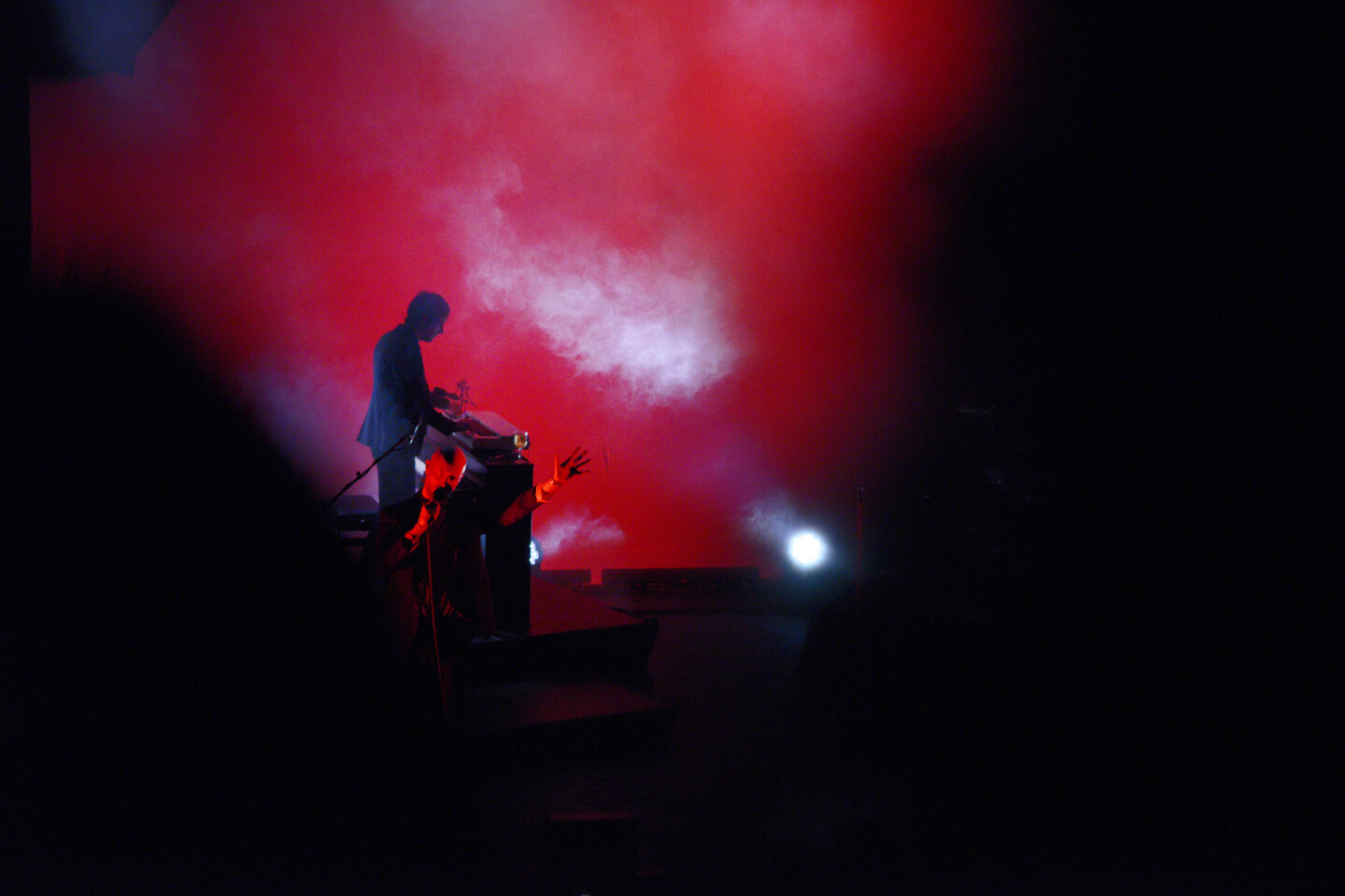 Sivert Høyem: Ανταπόκριση από τη συναυλία στο Floyd σε 30 εικόνες του φωτογράφου Πέτρου Νικόλτσου