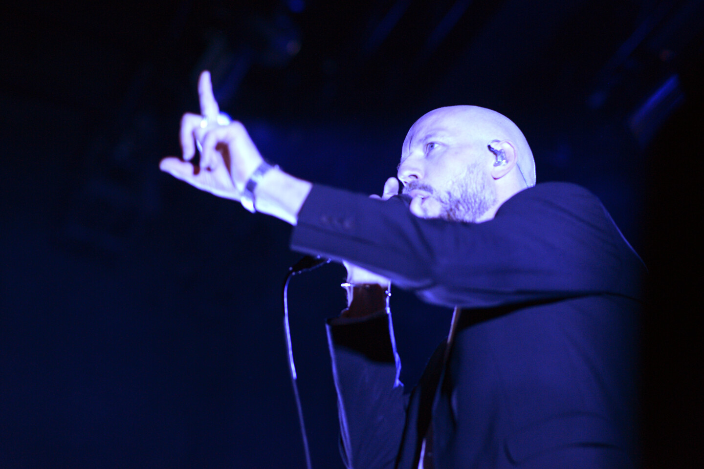 Sivert Høyem: Ανταπόκριση από τη συναυλία στο Floyd σε 30 εικόνες του φωτογράφου Πέτρου Νικόλτσου