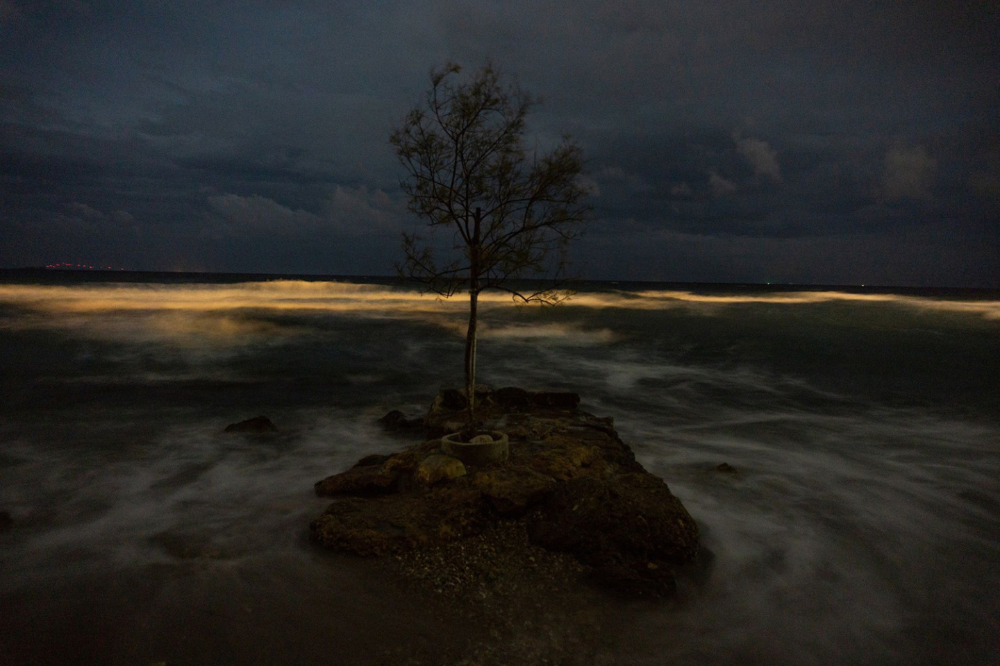 Οι shashin lovers πλατσουρίζουν στη «Θάλασσα»