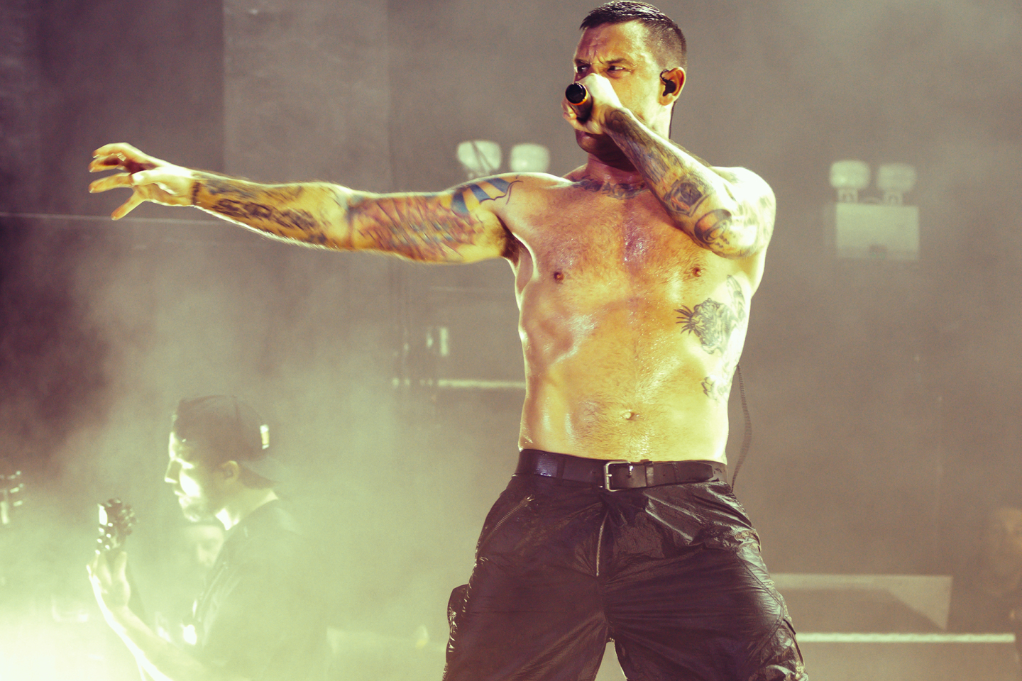 Parkway Drive: Ανταπόκριση από τη sold out συναυλία της αυστραλιανής metal μπάντας στην Αθήνα, στο Floyd, την Τρίτη 11 Ιουνίου 2024.