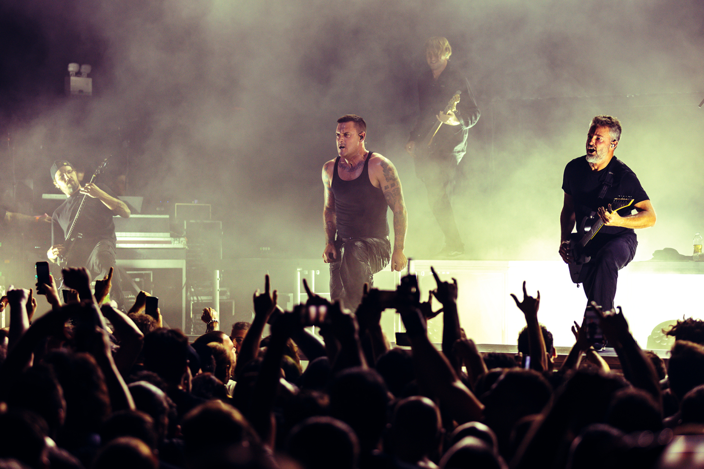 Parkway Drive: Ανταπόκριση από τη sold out συναυλία της αυστραλιανής metal μπάντας στην Αθήνα, στο Floyd, την Τρίτη 11 Ιουνίου 2024.