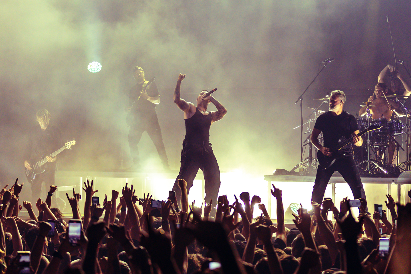 Parkway Drive: Ανταπόκριση από τη sold out συναυλία της αυστραλιανής metal μπάντας στην Αθήνα, στο Floyd, την Τρίτη 11 Ιουνίου 2024.