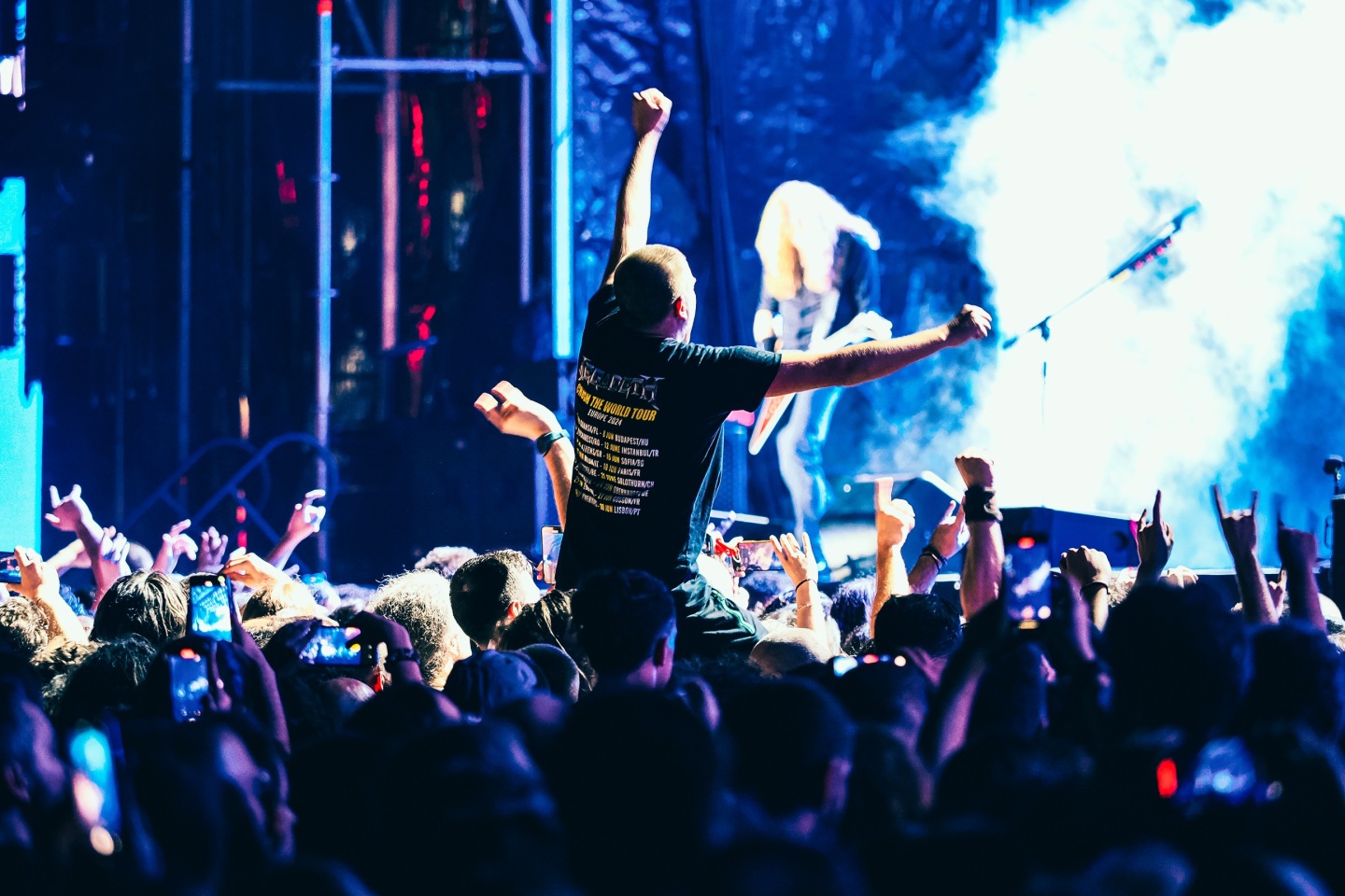 Release Athens 2024: Ανταπόκριση - φωτορεπορτάζ από τις εμφανίσεις των Megadeth, Blind Guardian και Grand Magus στην Πλατεία Νερού.