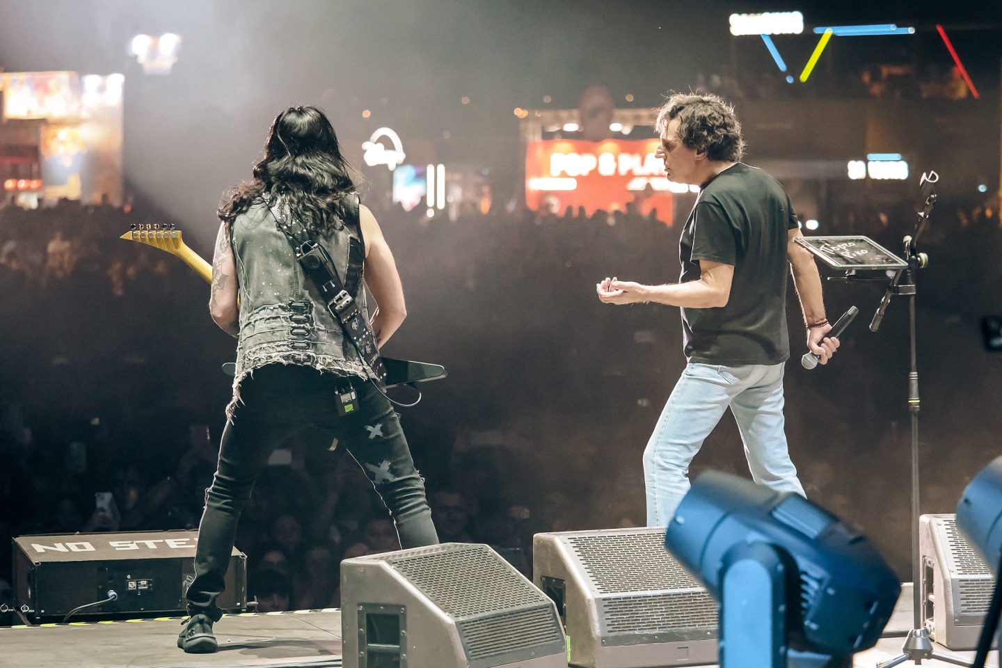 Βασίλης Παπακωνσταντίνου: Ανταπόκριση από τη συναυλία στο Release Athens 2024 με Gus G.