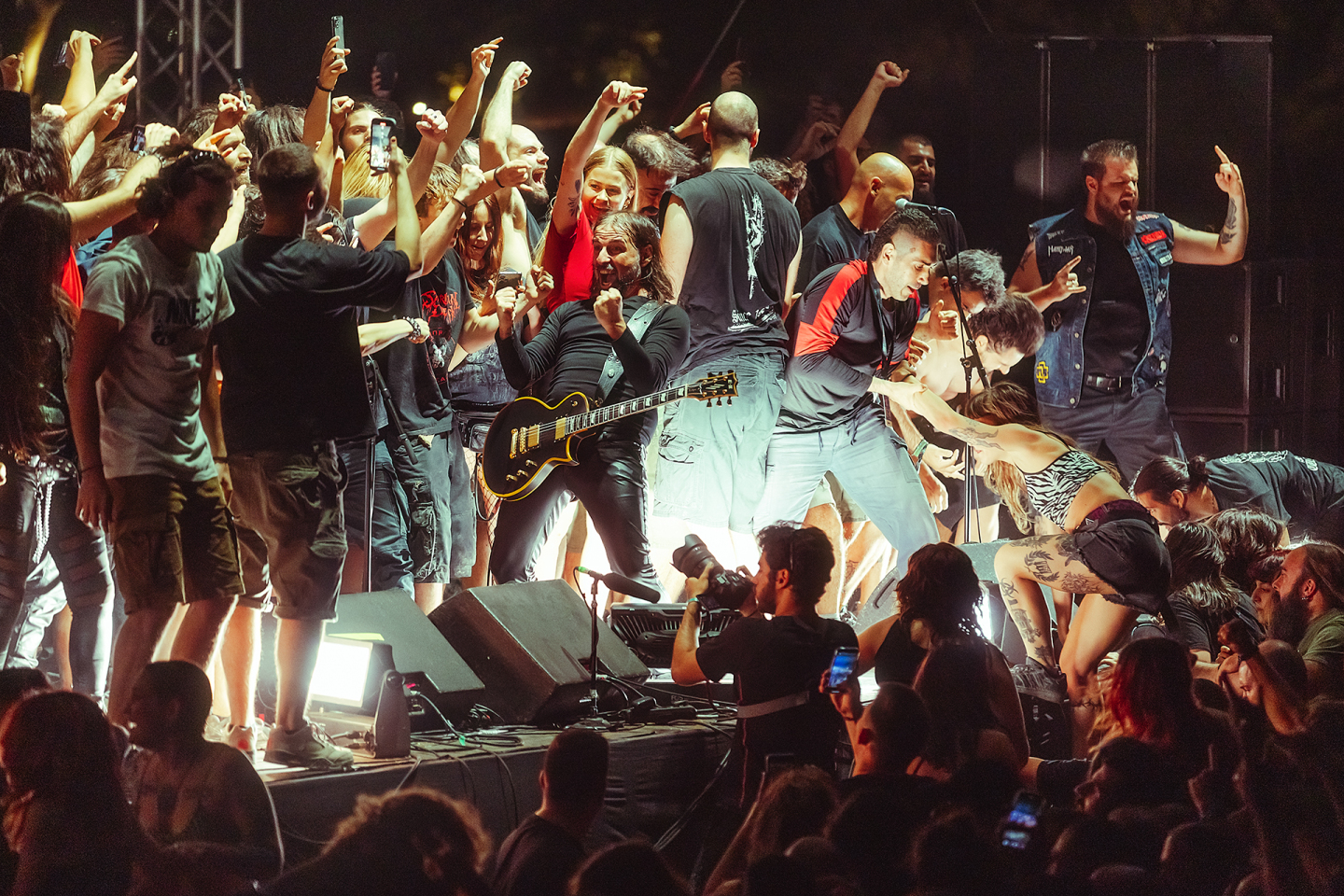 Rotting Christ: Ανταπόκριση από την επετειακή συναυλία για τα 35 χρόνια της ελληνικής black metal μπάντας στο Θέατρο Λυκαβηττού