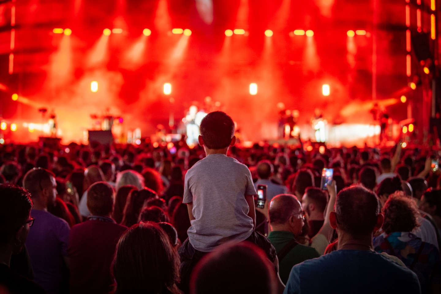 Βασίλης Παπακωνσταντίνου: Ανταπόκριση από τη συναυλία στο Release Athens 2024 με Gus G.