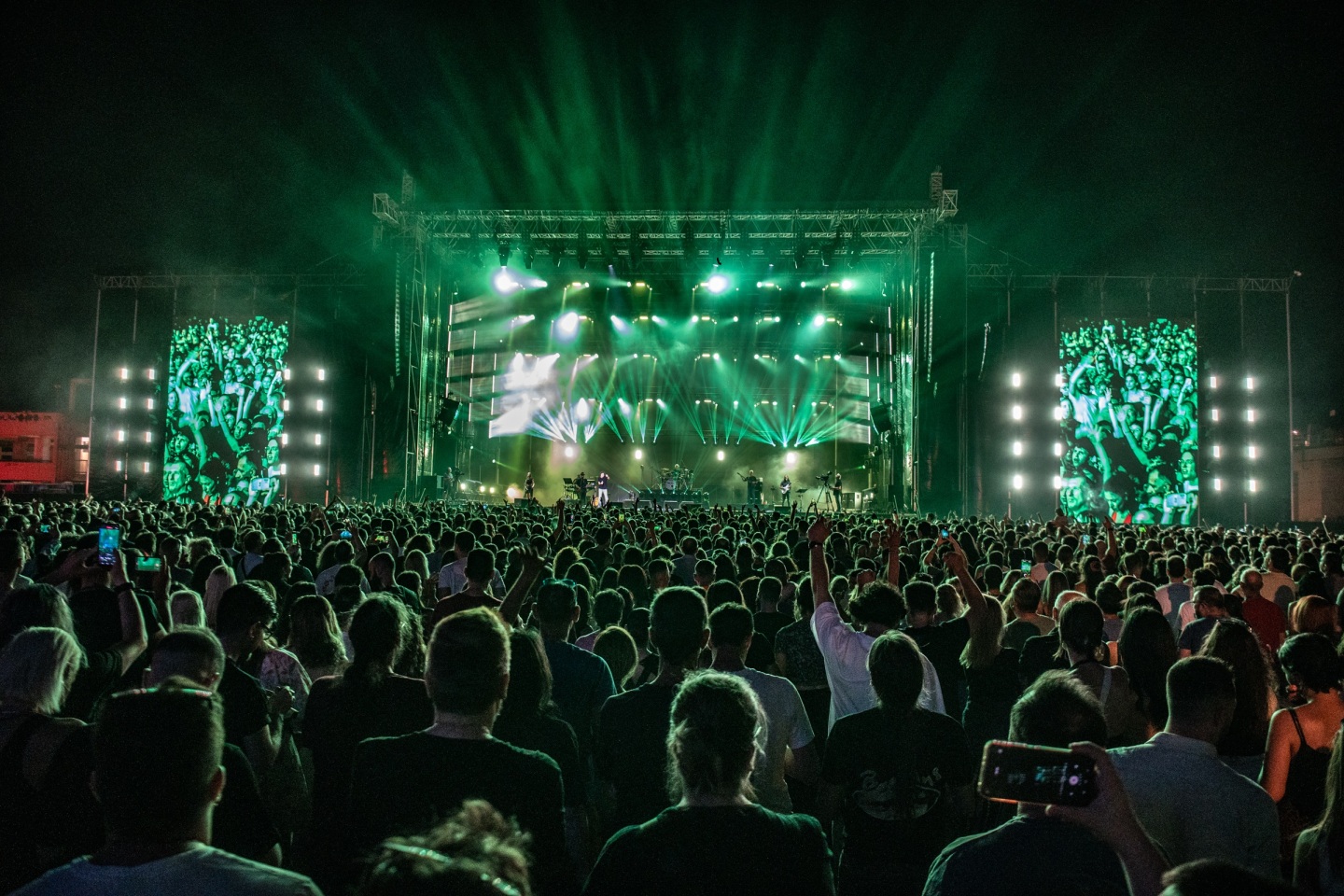 Βασίλης Παπακωνσταντίνου: Ανταπόκριση από τη συναυλία στο Release Athens 2024 με Gus G.