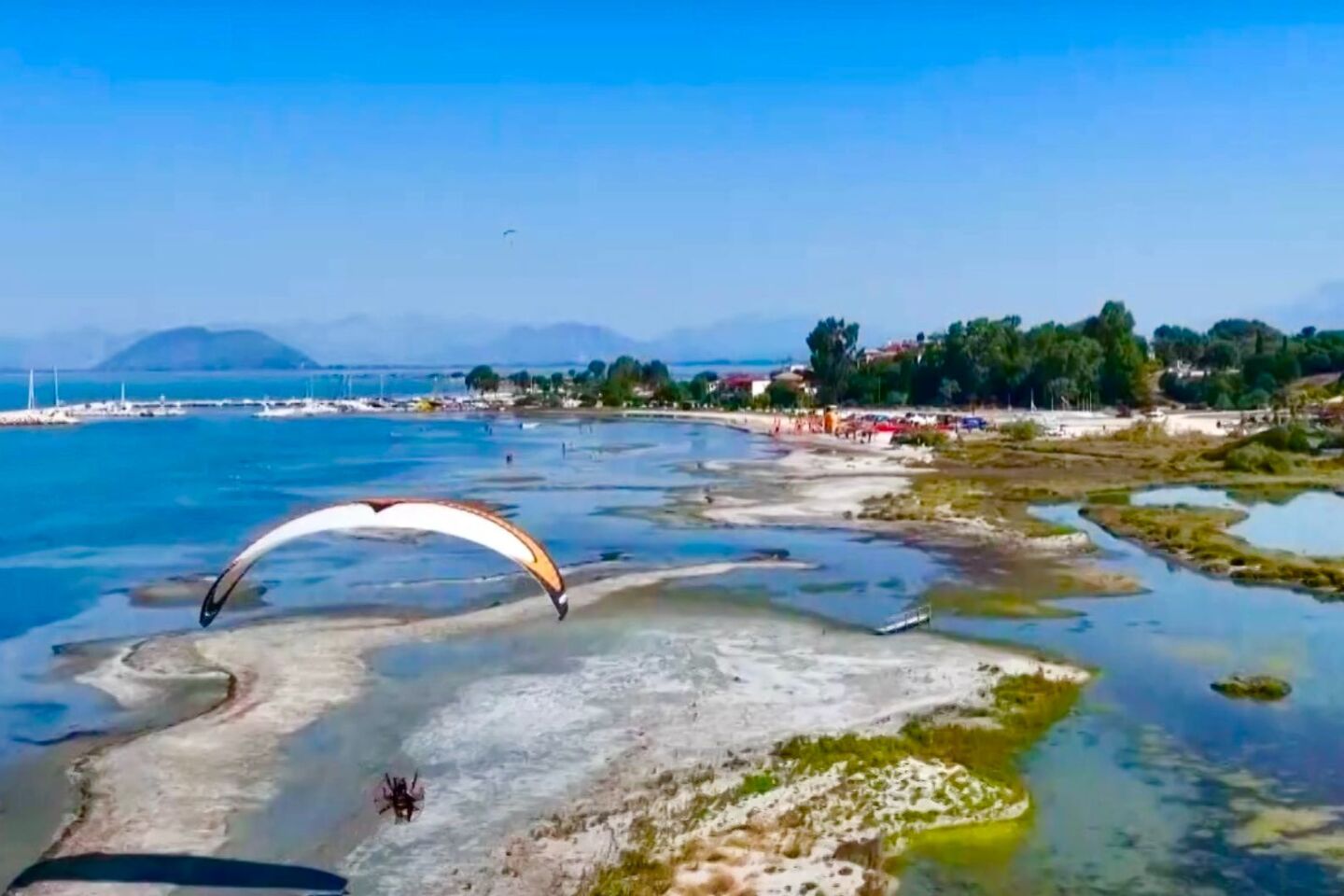 Στην Κορωνησία με το σύνθημα «Σώστε τον Αμβρακικό»