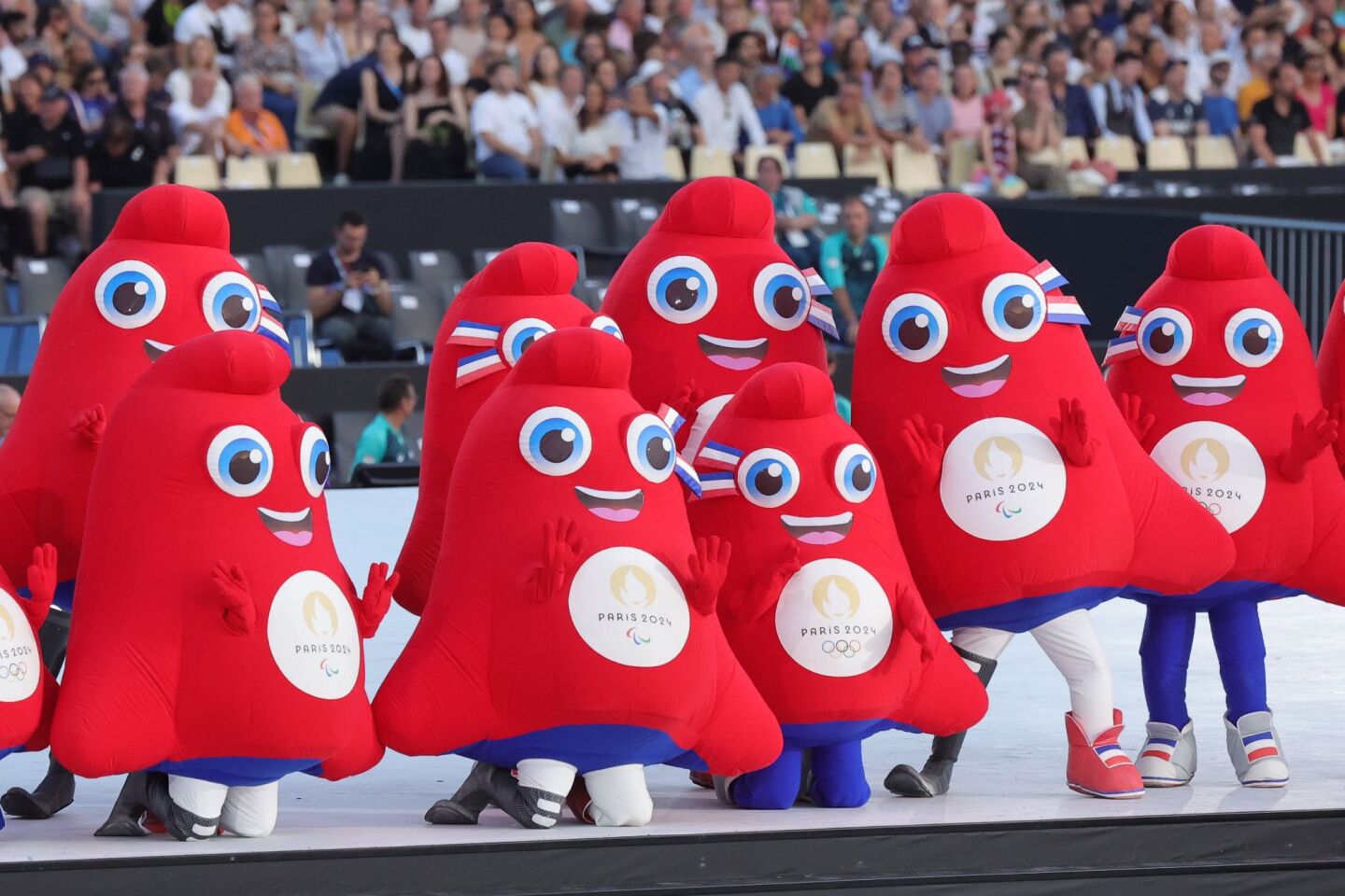 Η μασκότ των Ολυμπιακών και των Παραολυμπιακών Αγώνων, ο «φρυγικός σκούφος» γνωστός και ως «σκούφος της ελευθερίας»