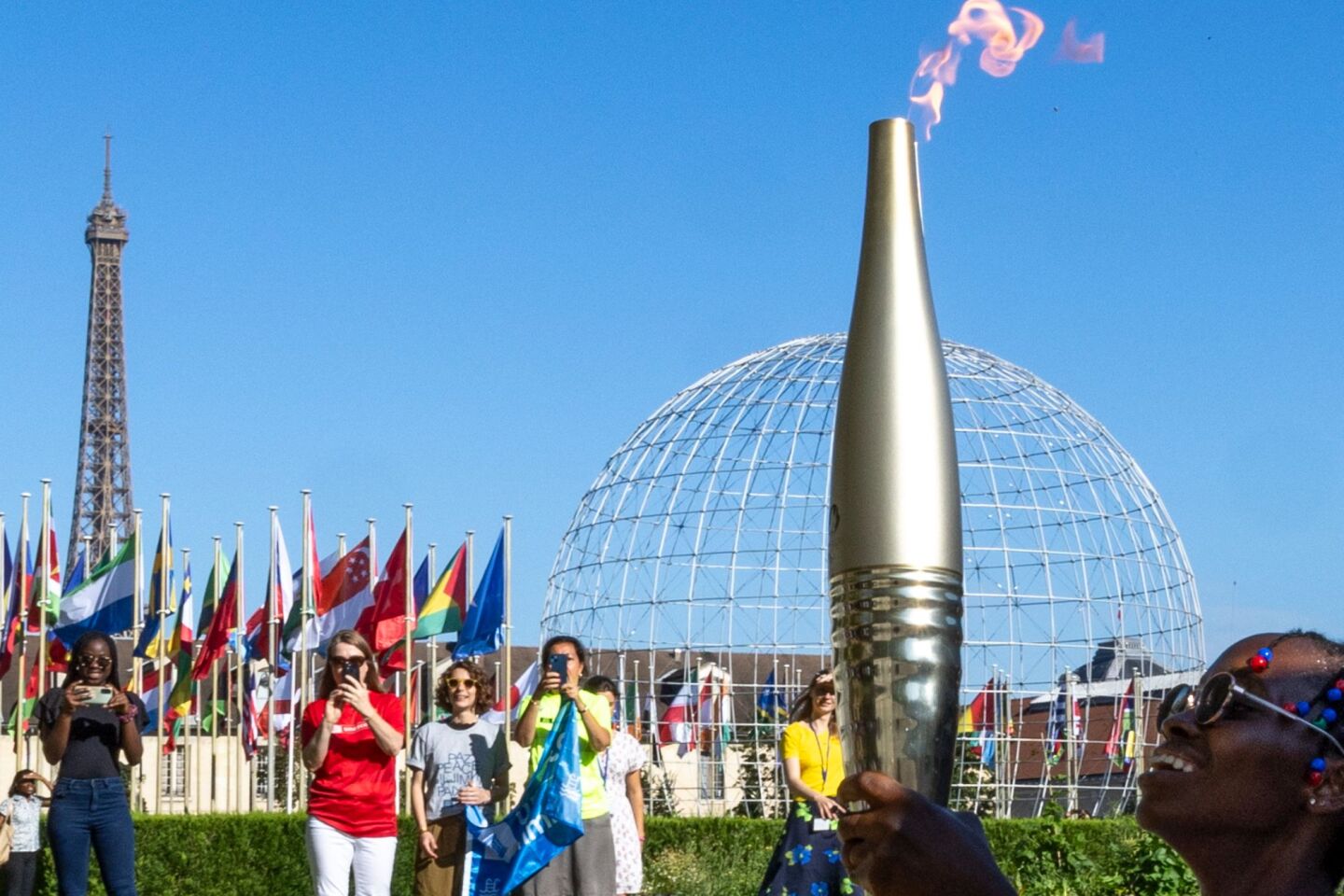 Κλικ γεμάτα χρώματα και χαμόγελα στην Τελετή Έναρξης των Παραολυμπιακών Αγώνων 2024  