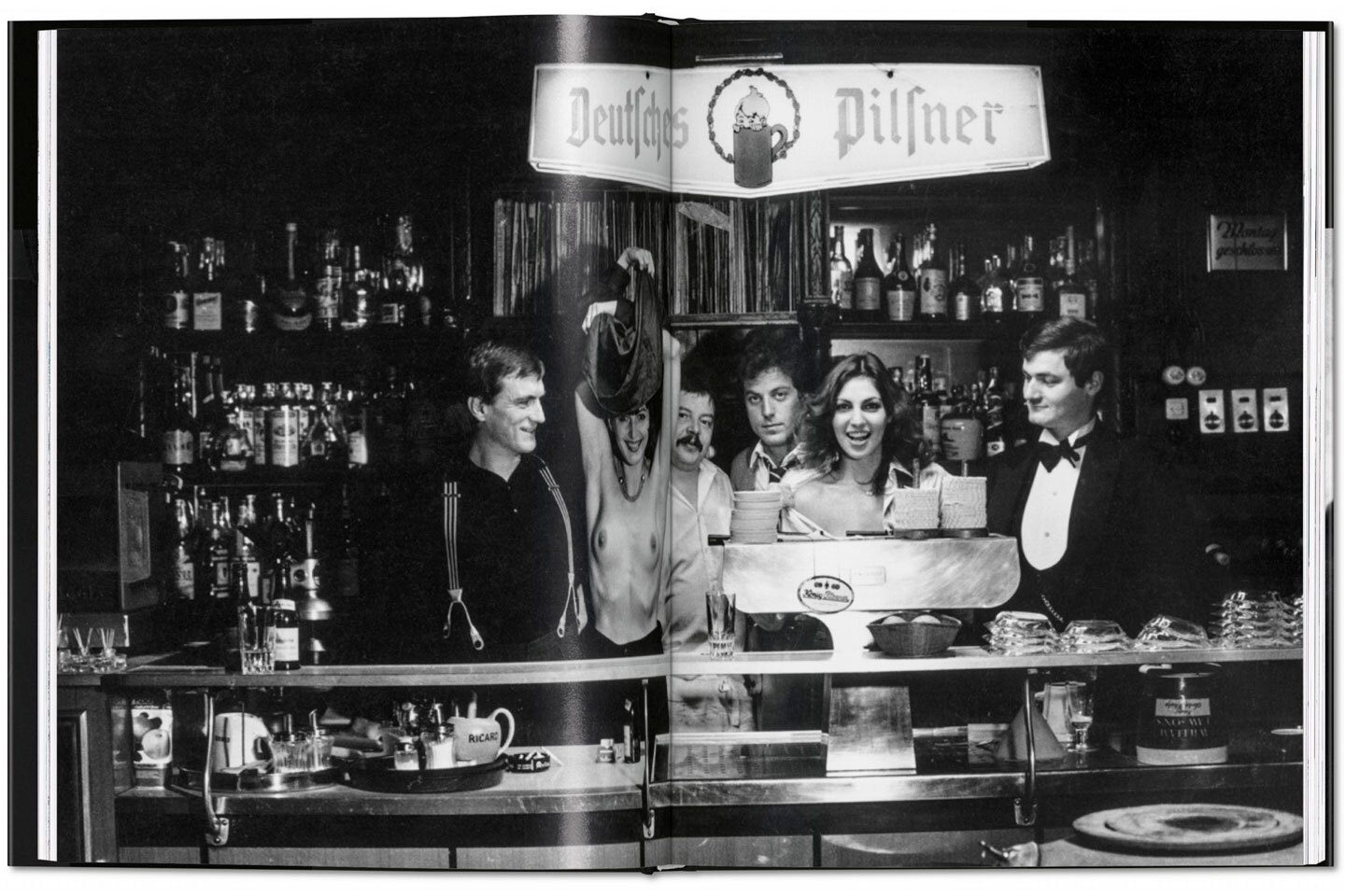 Χέλμουτ Νιούτον: Όλες οι θρυλικές φωτογραφίες από την πόλη που τον σημάδεψε, το Βερολίνο