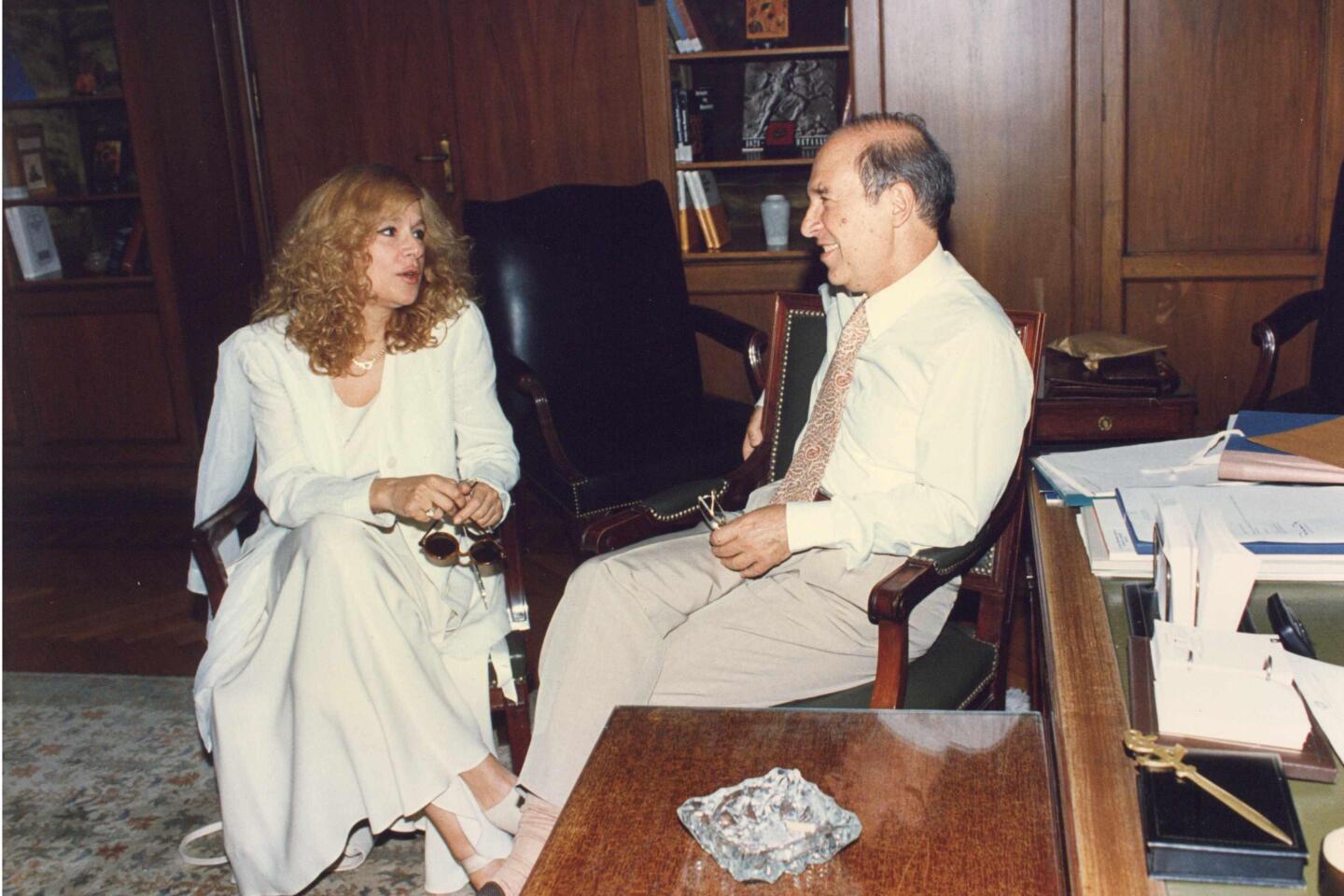 Κώστας Σημίτης 1936 – 2025: Η διαδρομή, η δράση και η ζωή του σε σπάνιες εικόνες