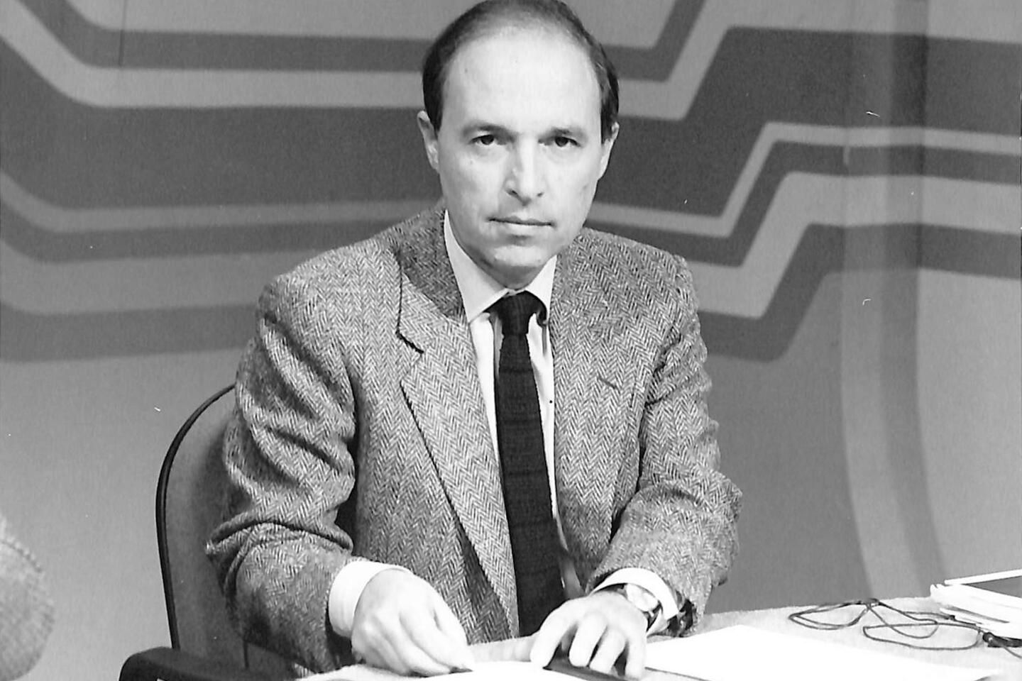 Κώστας Σημίτης 1936 – 2025: Η διαδρομή, η δράση και η ζωή του σε σπάνιες εικόνες