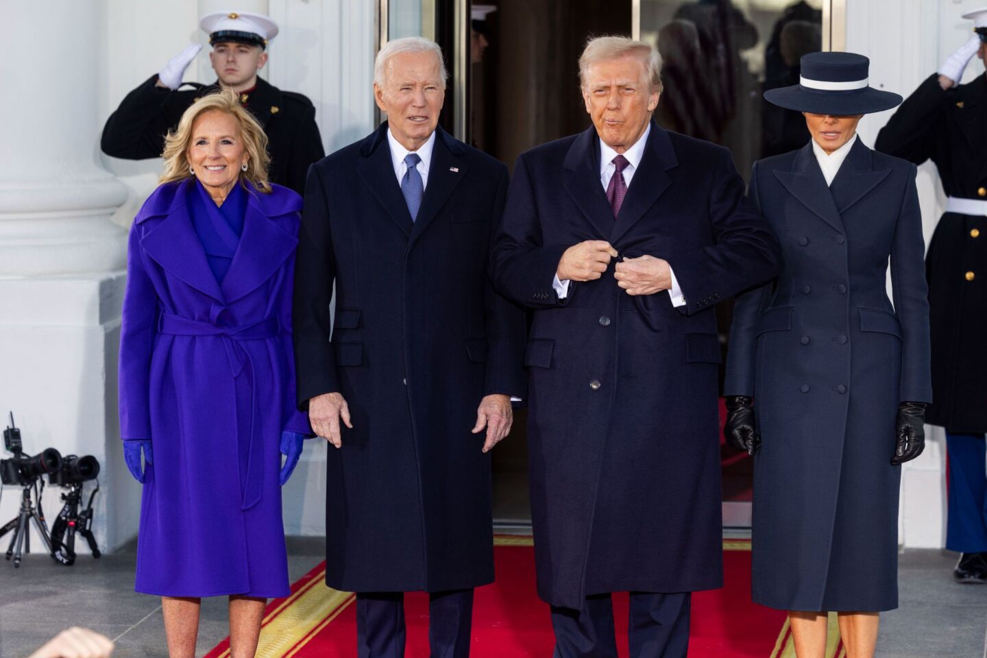 Τζο Μπάιντεν και Ντόναλντ Τραμπ με τις συζύγους τους