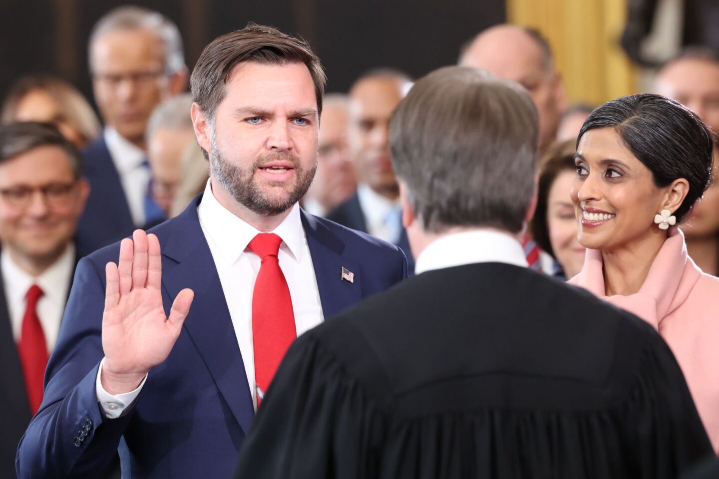 Ο Τζέι Ντι Βανς ορκίστηκε αντιπρόεδρος των ΗΠΑ