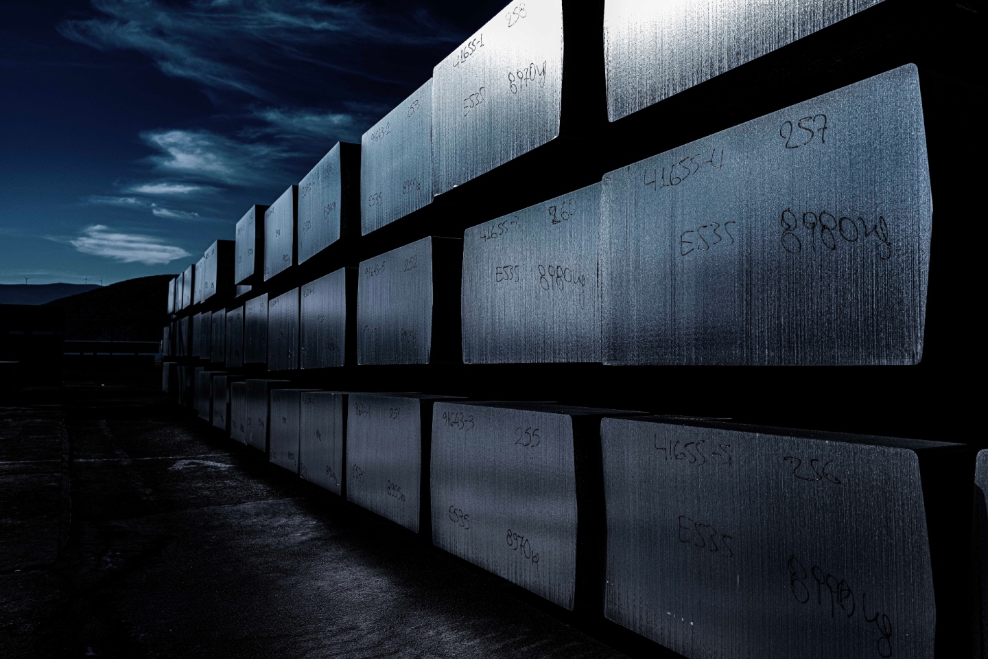 Προσεγγίζοντας τη METLEN: Οι δρόμοι ενός νέου Βιομηχανικού Κοσμοπολιτισμού: Έκθεση Φωτογραφίας του Τάσου Βρεττού για την Ιστορία και το Μέλλον της Ελληνικής Μεταλλουργίας