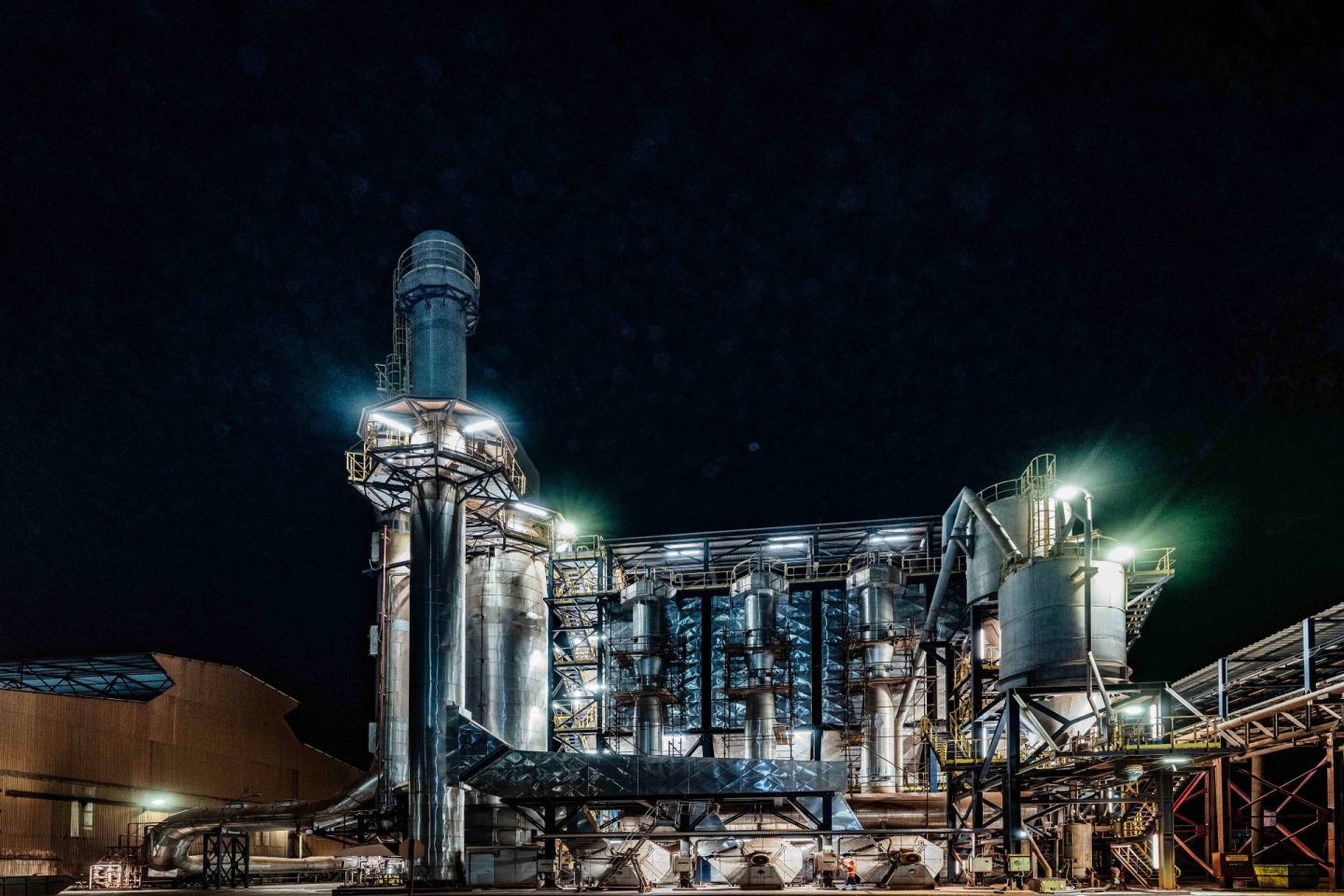 Προσεγγίζοντας τη METLEN: Οι δρόμοι ενός νέου Βιομηχανικού Κοσμοπολιτισμού: Έκθεση Φωτογραφίας του Τάσου Βρεττού για την Ιστορία και το Μέλλον της Ελληνικής Μεταλλουργίας