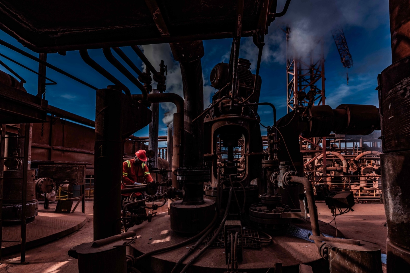 Προσεγγίζοντας τη METLEN: Οι δρόμοι ενός νέου Βιομηχανικού Κοσμοπολιτισμού: Έκθεση Φωτογραφίας του Τάσου Βρεττού για την Ιστορία και το Μέλλον της Ελληνικής Μεταλλουργίας