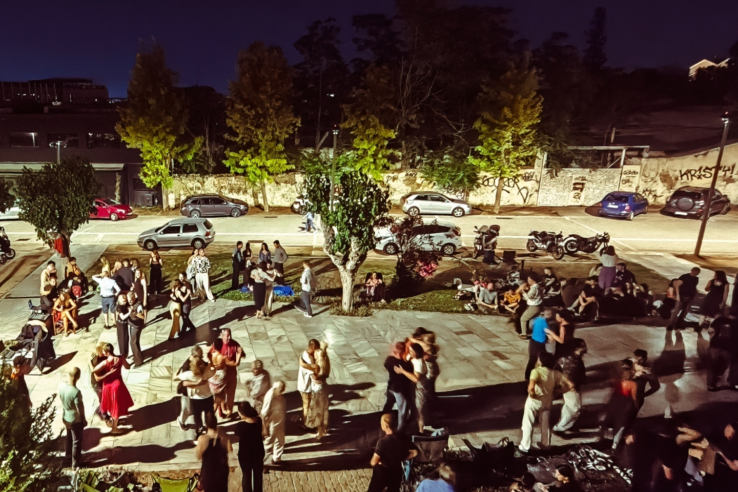 Μιλόνγκα στους θερινούς παλμούς της Ερμού