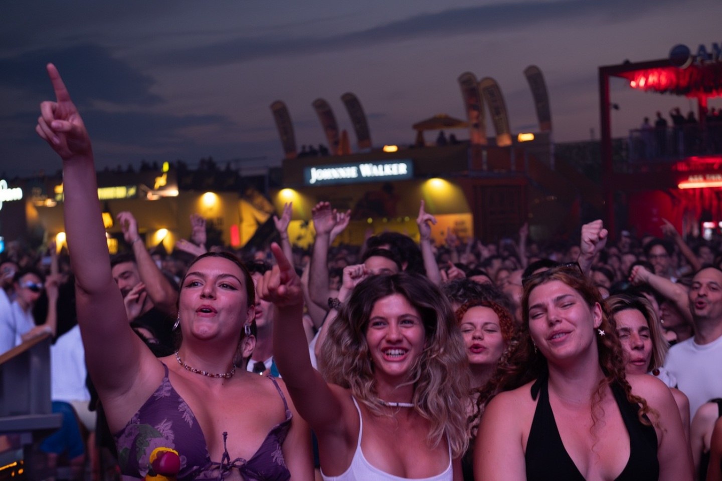 Release Athens 2025: Ανταπόκριση - φωτορεπορτάζ από τις εμφανίσεις των Παύλου Παυλίδη, Κωνσταντίνου Βήτα και Super Stereo στην Πλατεία Νερού