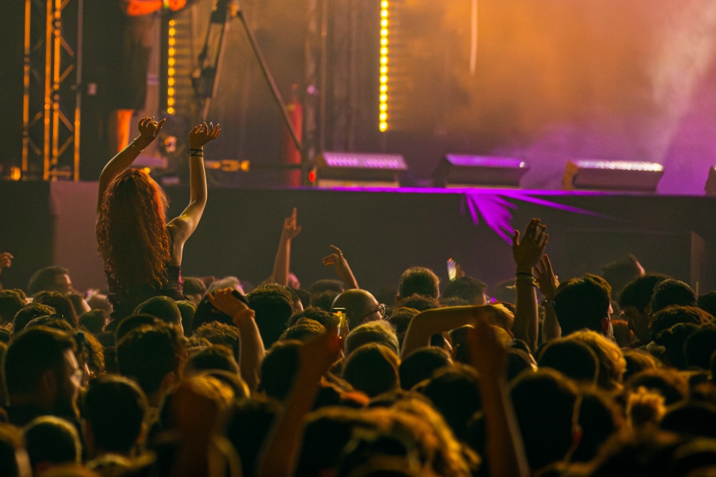 Release Athens 2025: Ανταπόκριση - φωτορεπορτάζ από τις εμφανίσεις των Παύλου Παυλίδη, Κωνσταντίνου Βήτα και Super Stereo στην Πλατεία Νερού