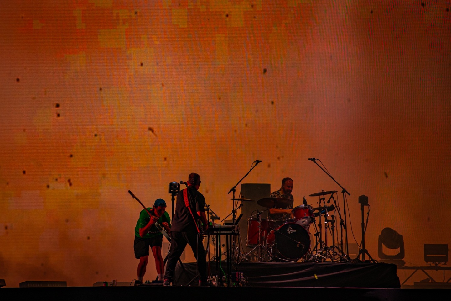 Release Athens 2025: Ανταπόκριση - φωτορεπορτάζ από τις εμφανίσεις των Παύλου Παυλίδη, Κωνσταντίνου Βήτα και Super Stereo στην Πλατεία Νερού