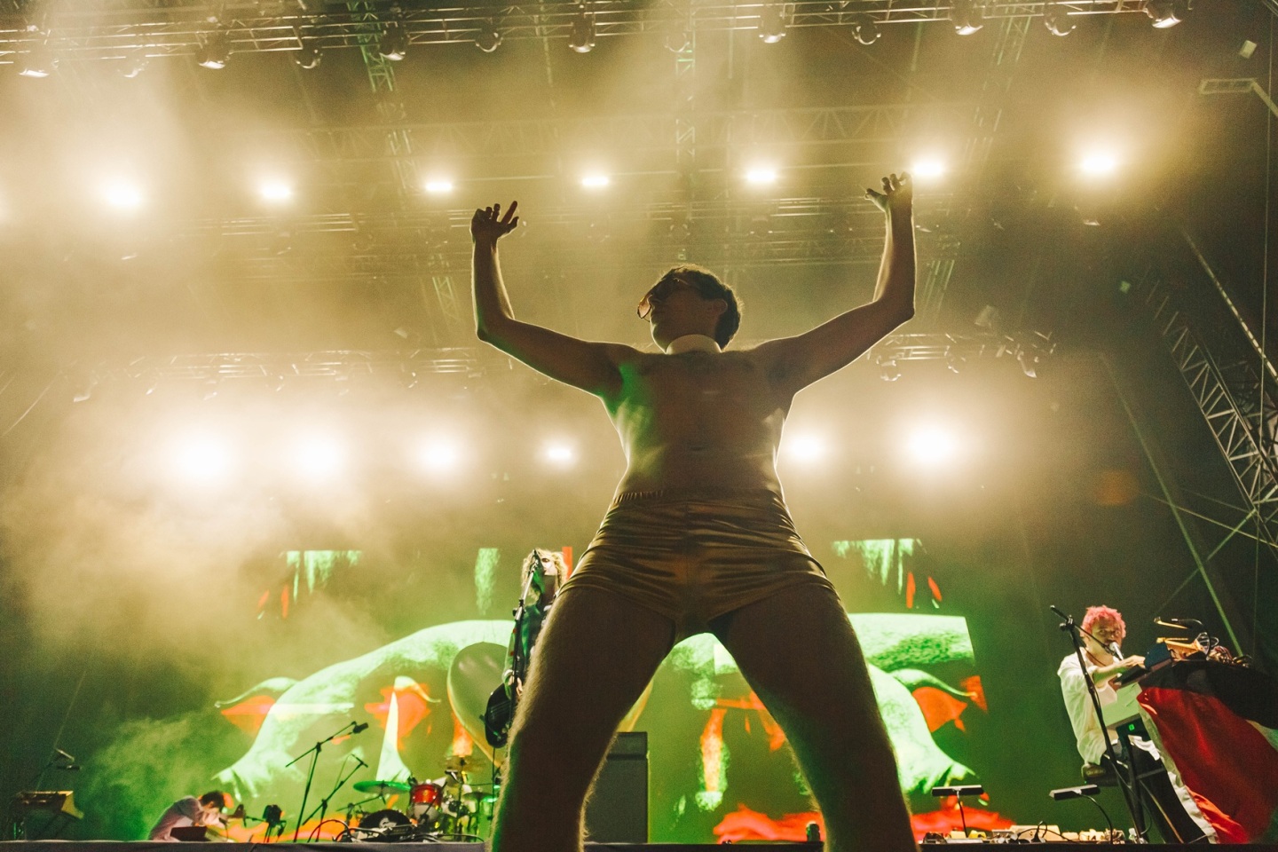 release-2025-fontaines-dc-boy_harsher-shame-28