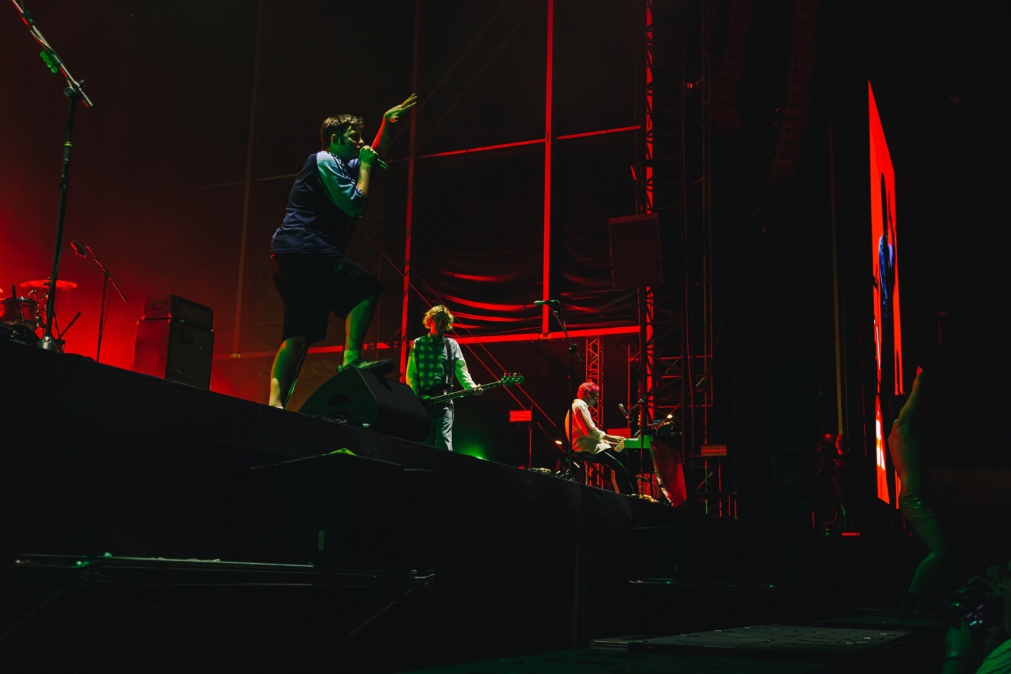 Release Athens 2025: Ανταπόκριση - φωτορεπορτάζ από τις εμφανίσεις των Fontaines D.C., Boy Harsher και Shame στην Πλατεία Νερού