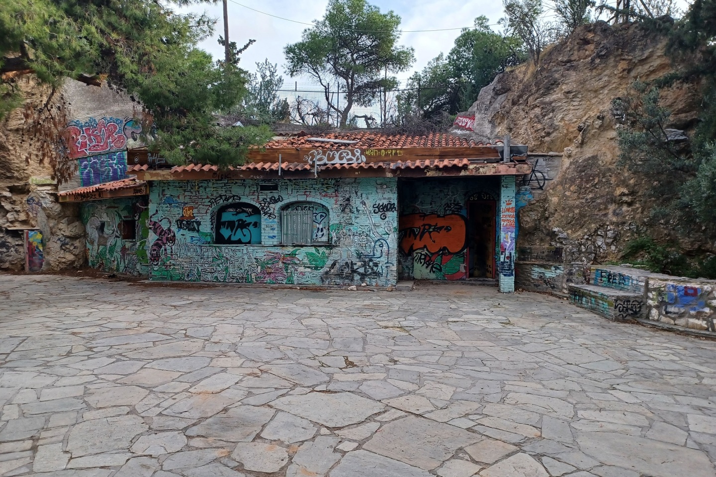 pos-einai-simera-o-lofos-tou-strefi-7