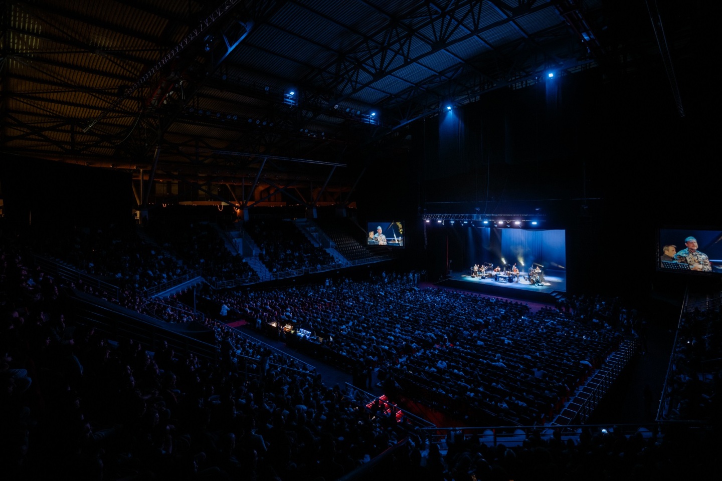 Μουλάτου Αστάτκε: Αποχαιρετώντας τη σκηνή, αποχαιρετώντας την Αθήνα - 25 εικόνες