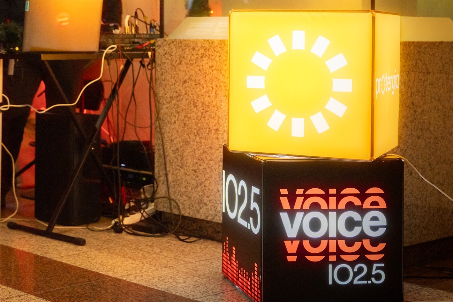 Live εκπομπή από το μετρό Πανεπιστήμιο – Powered by Protergia 