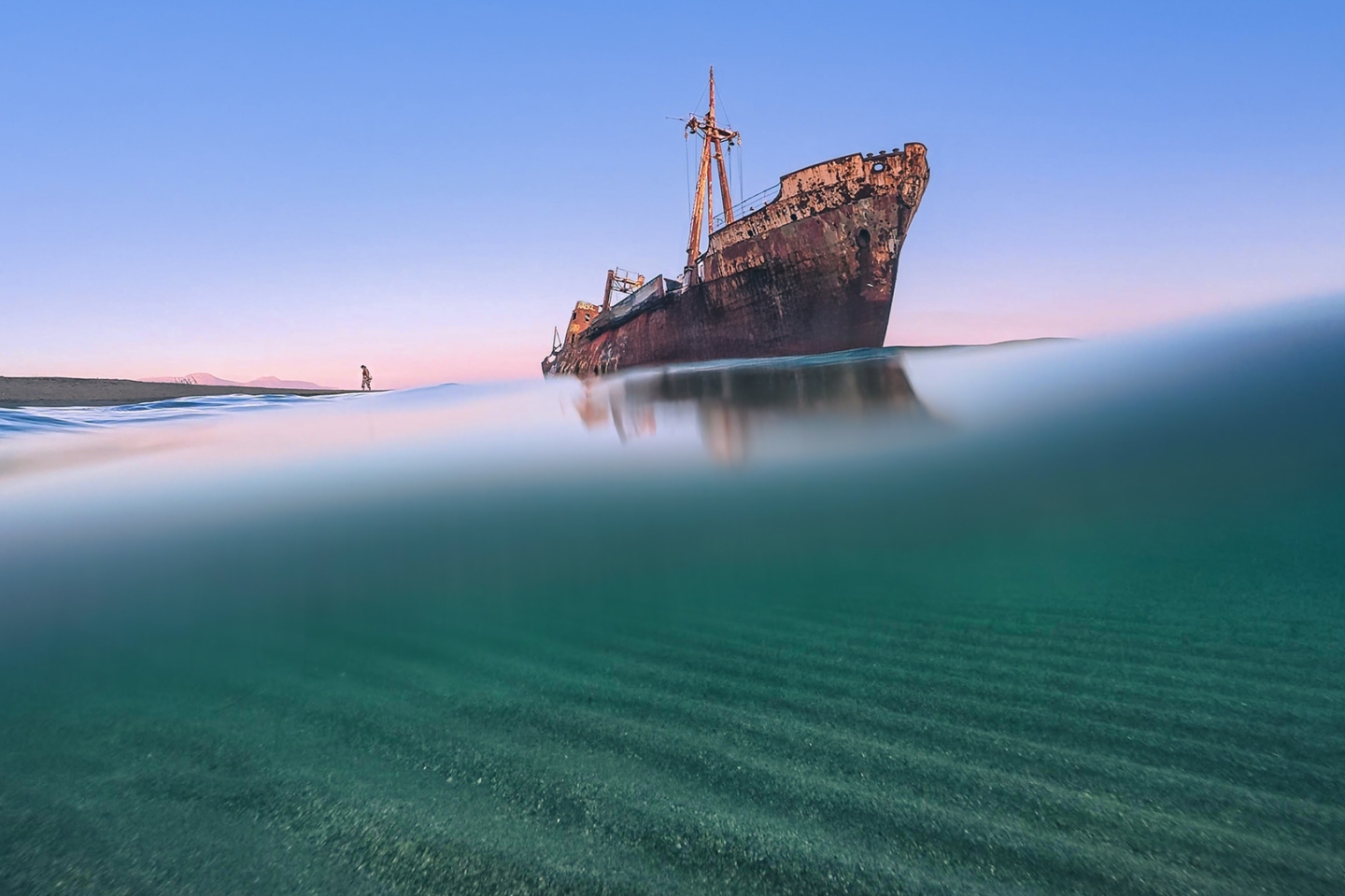 Ανασκόπηση 2025: Η χρονιά μέσα από τις εικόνες 26 Ελλήνων φωτογράφων.