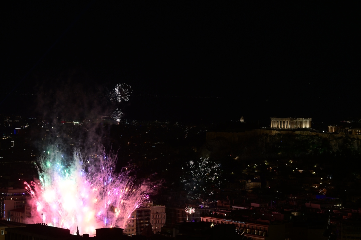 Η Ελλάδα υποδέχεται το 2026 - 20 εικόνες	