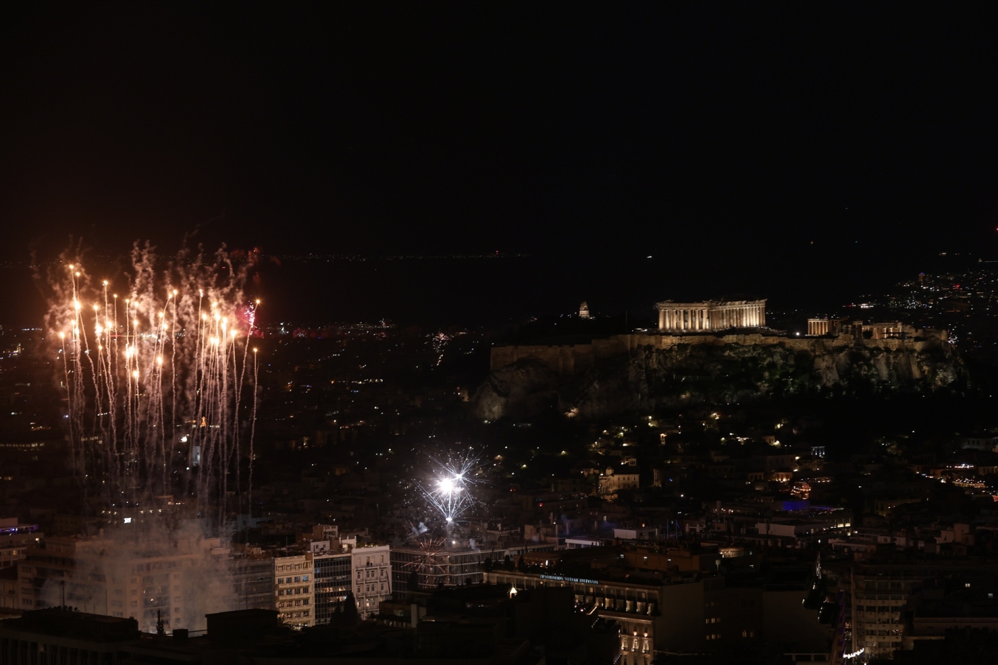 Η Ελλάδα υποδέχεται το 2026 - 20 εικόνες	