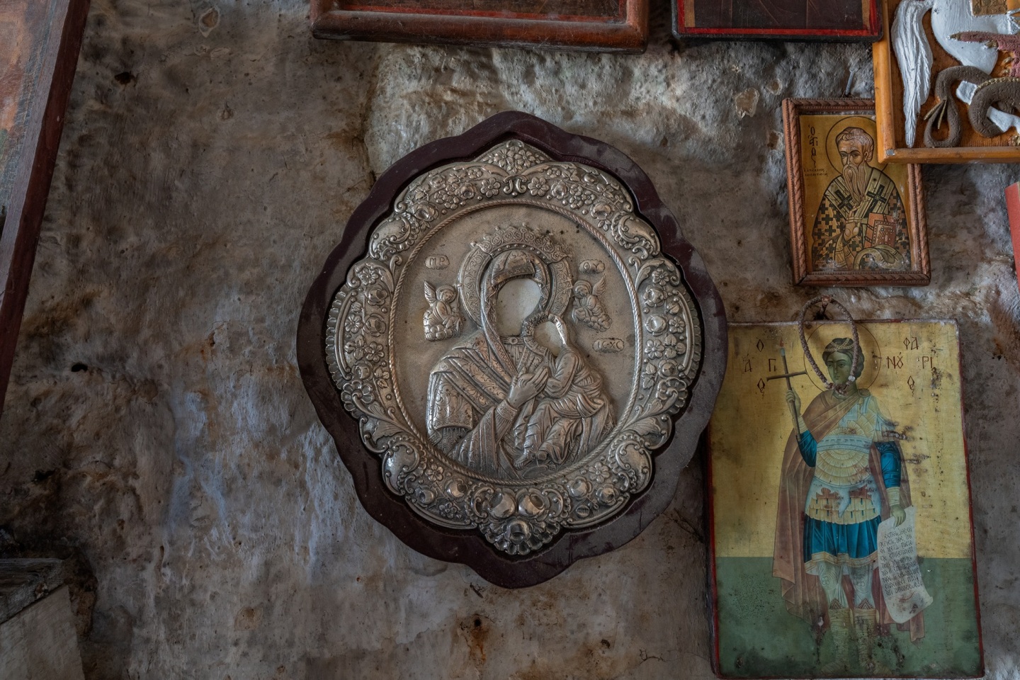 Εικονογραφώντας «Το Θαύμα της Καισαριανής» 