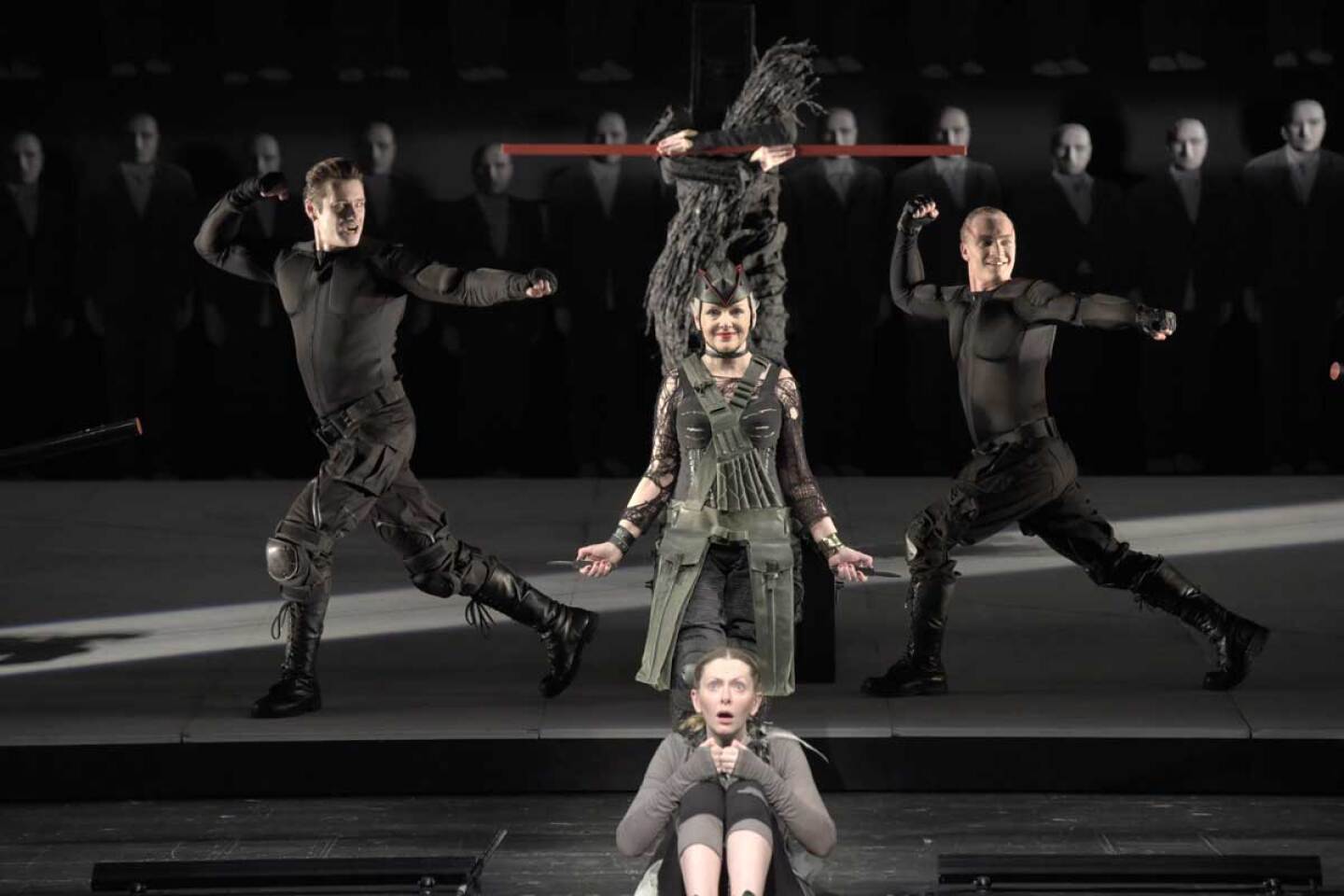 Μάνα Κουράγιο, Θέατρο Αλεξαντρίνσκι © Johanna Weber