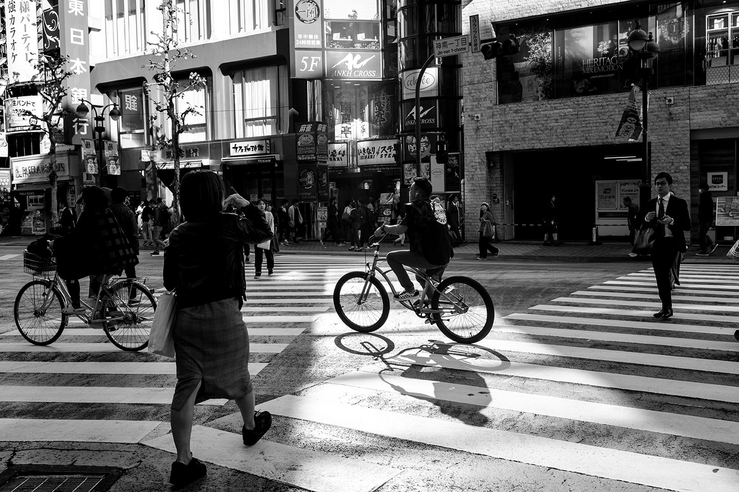 tokyo._bicycles_shibuya.jpg