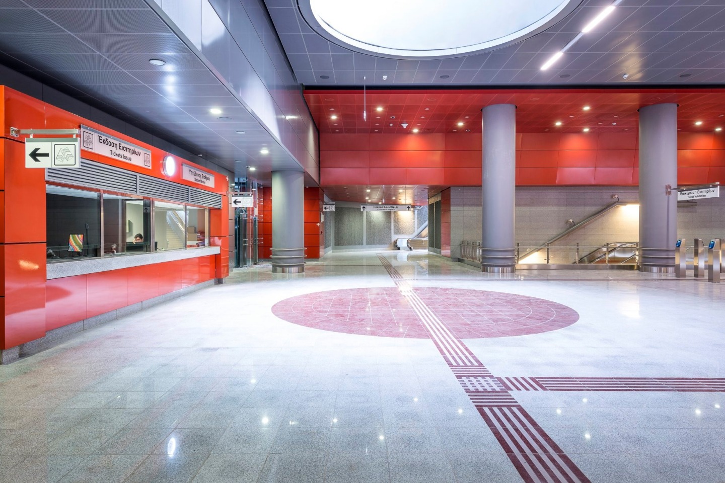 Μεγάλοι χώροι με εύκολη και άμεση πρόσβαση στον νέο σταθμό του μετρό στον Κορυδαλλό