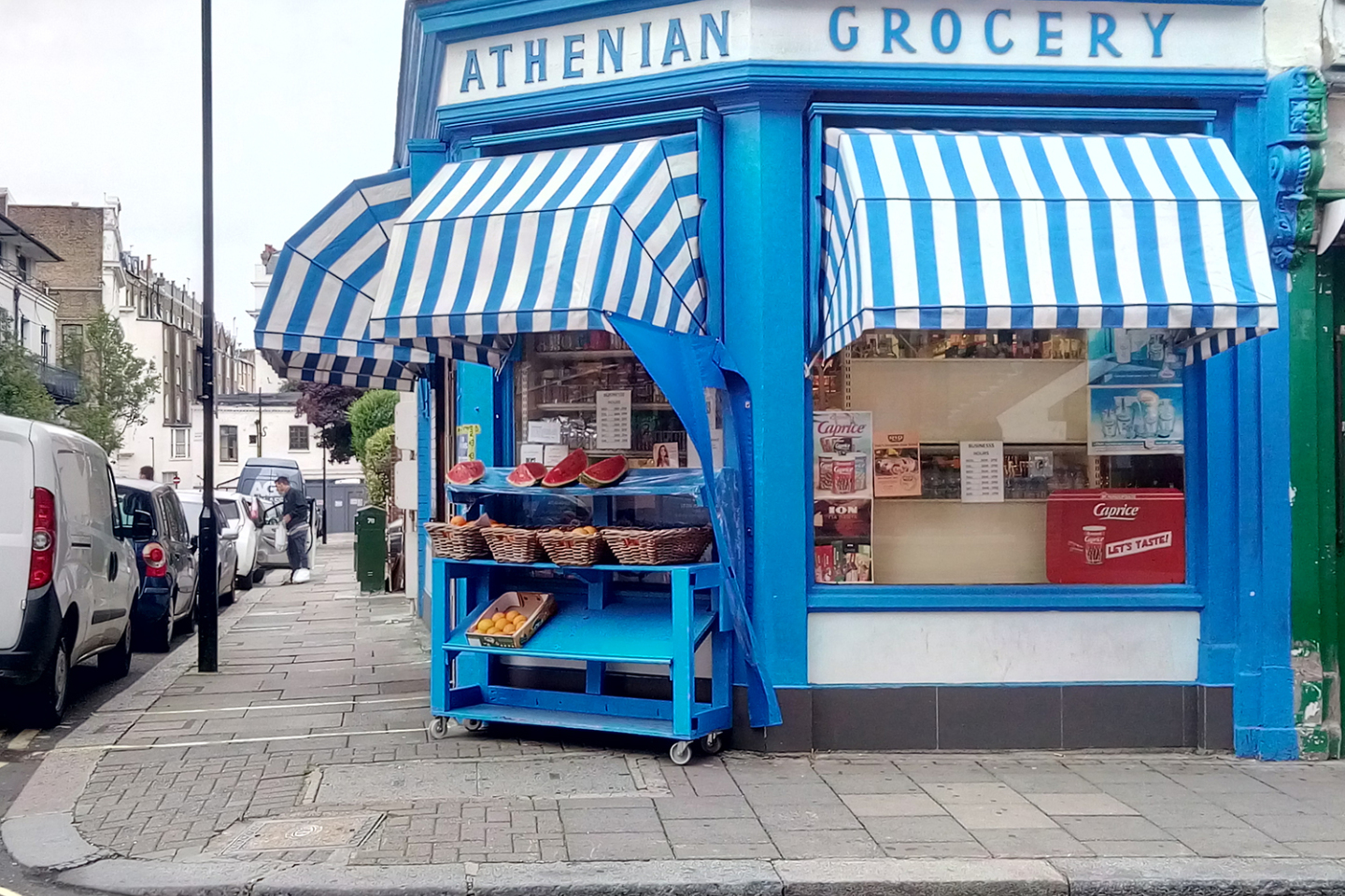 Το Λονδίνο ζει ακόμα στη σκιά της πανδημίας