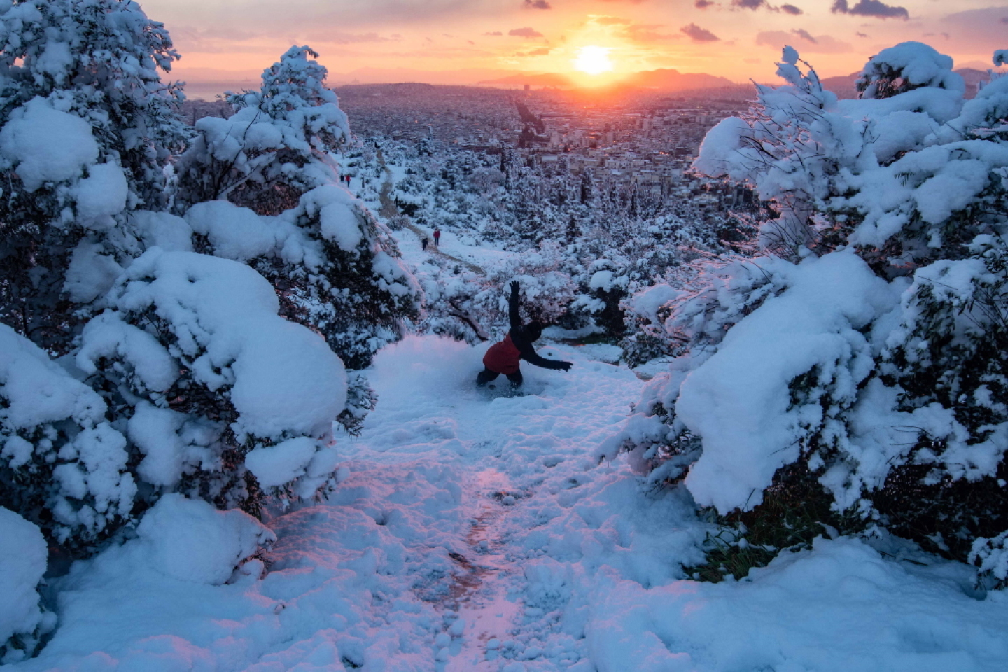 Snowboard στην Ακρόπολη
