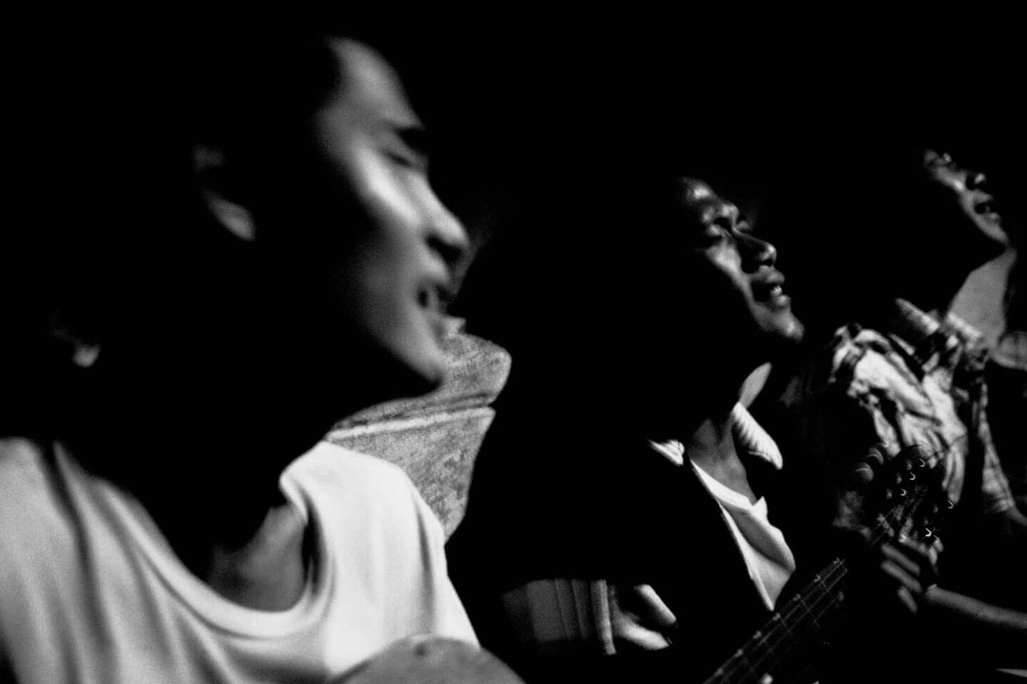 Μιανμάρ, Greg Constantine  